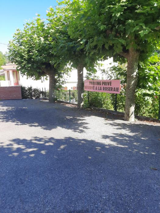 hostellerie de la roseraie