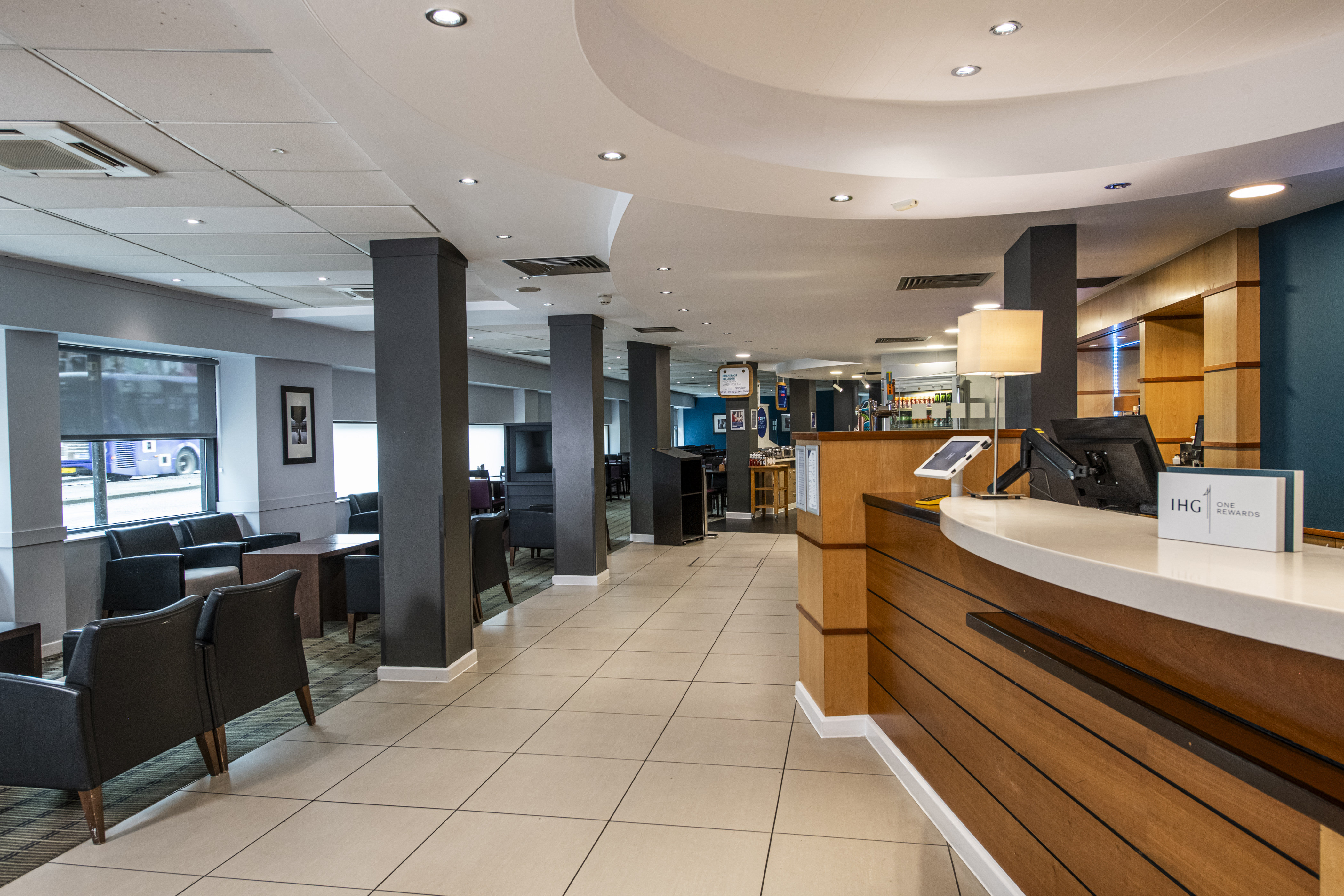 holiday inn express glasgow city centre riverside by ihg
