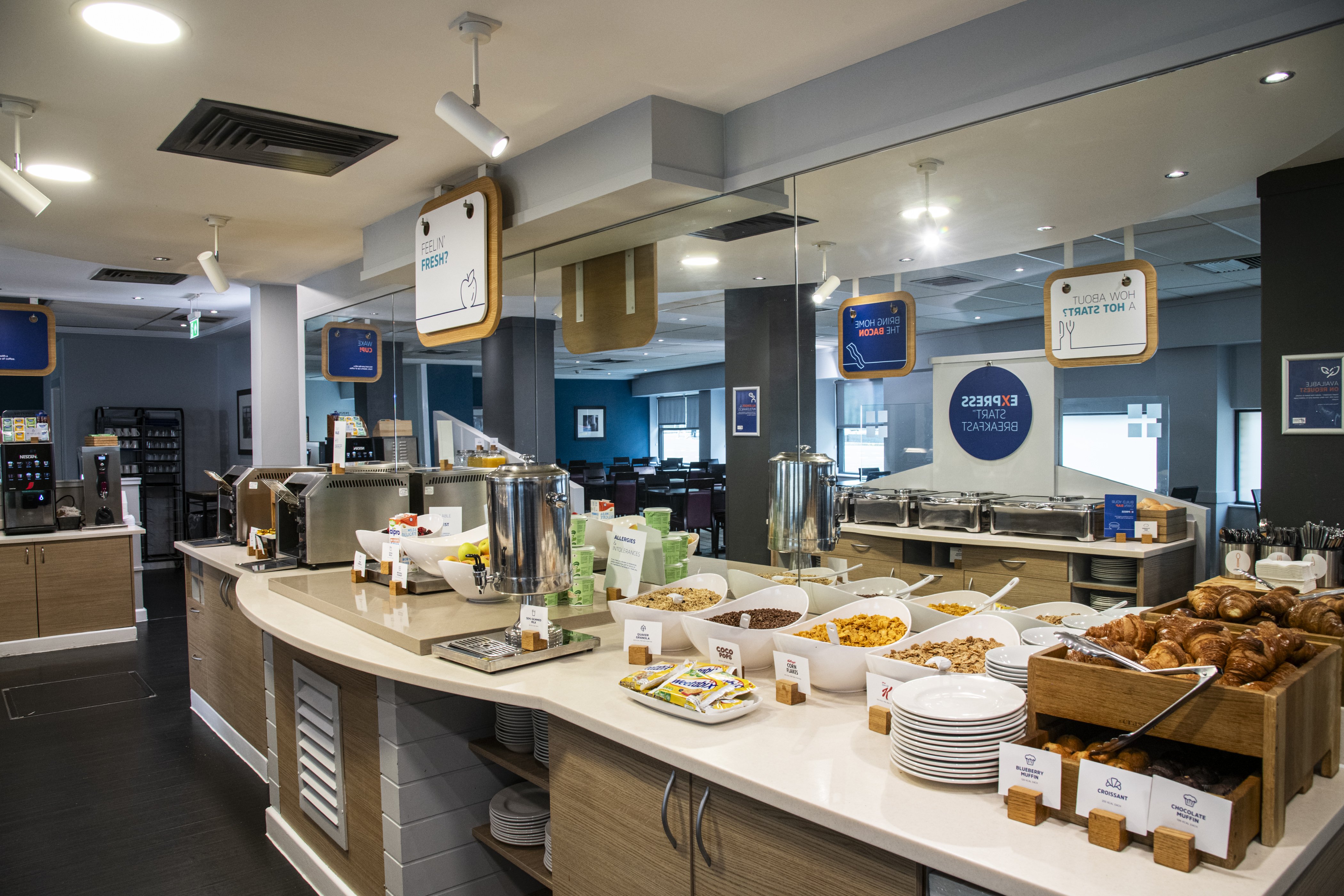 holiday inn express glasgow city centre riverside by ihg