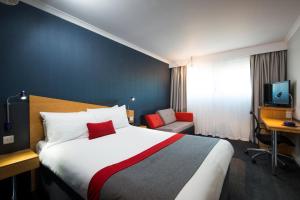 Holiday Inn Express Glasgow City Centre Riverside By Ihg,Scotland>>Glasgow,3 star