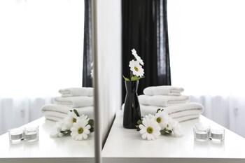 the queen luxury apartments villa giorgia