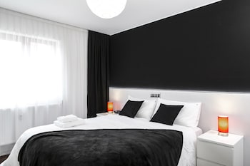 the queen luxury apartments villa giorgia