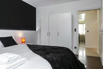 the queen luxury apartments villa giorgia