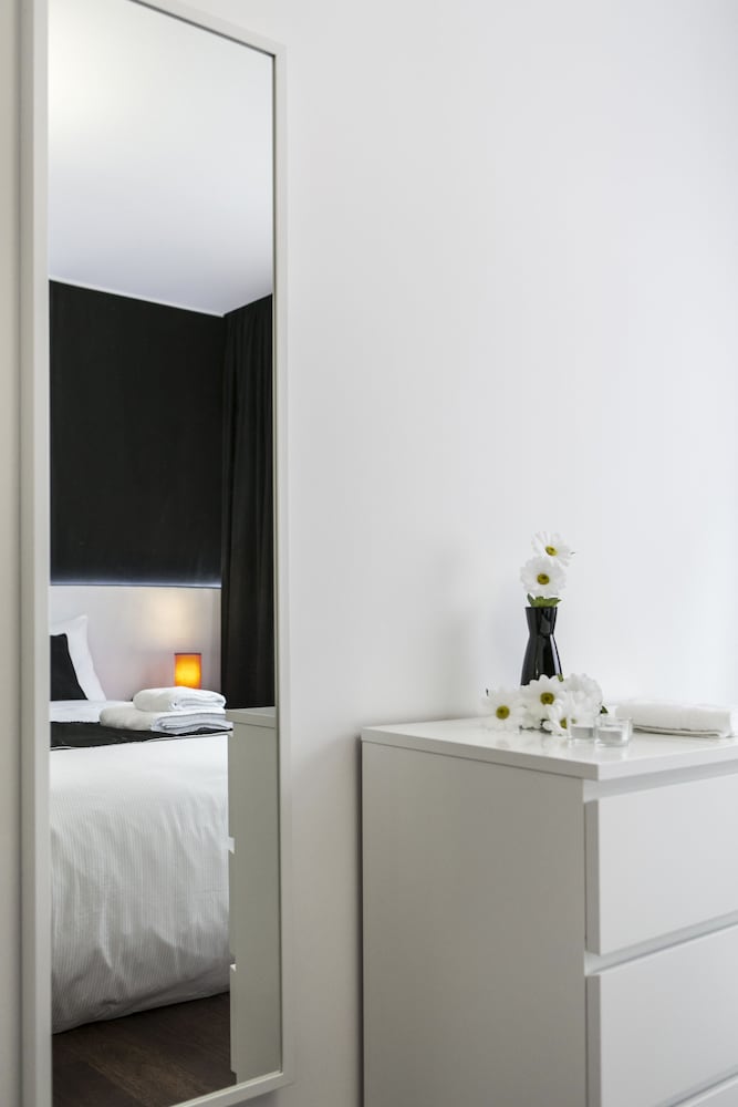 the queen luxury apartments villa giorgia