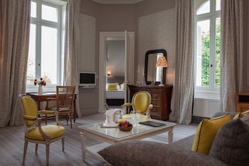 domaine de la tortiniere chateau hotel