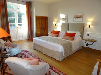domaine de la tortiniere chateau hotel