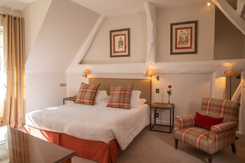 domaine de la tortiniere chateau hotel
