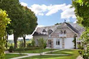 domaine de la tortiniere chateau hotel