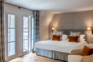 domaine de la tortiniere chateau hotel