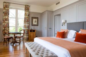 domaine de la tortiniere chateau hotel