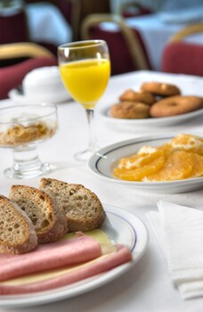 hotel eurosol gouveia