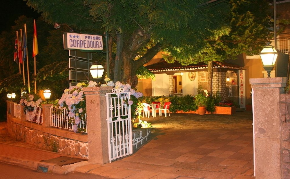 corredoura garden alojamento
