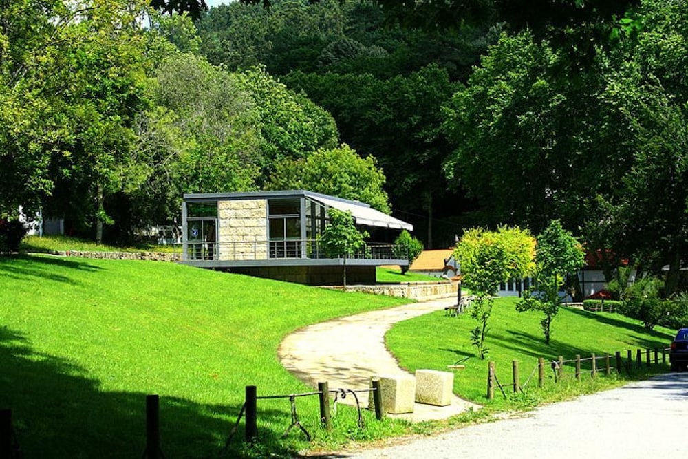 corredoura garden alojamento