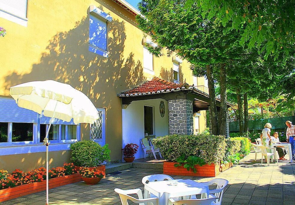 corredoura garden alojamento