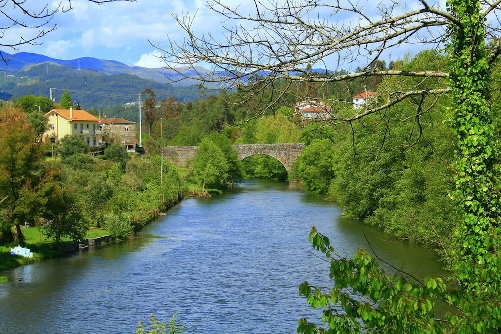 corredoura garden alojamento