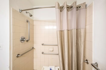americas best value inn and suites brunswick