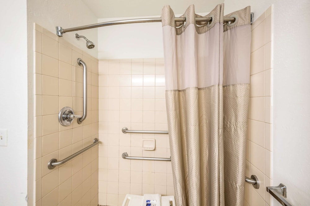 americas best value inn and suites brunswick