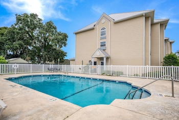 americas best value inn and suites brunswick
