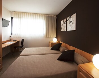 villa alojamiento y congresos villa universitaria