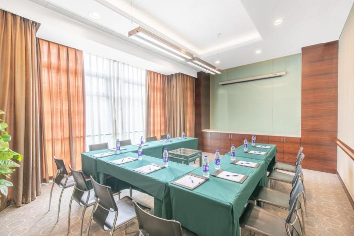 holiday inn express dongzhimen by ihg