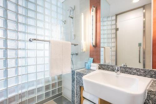 holiday inn express dongzhimen by ihg