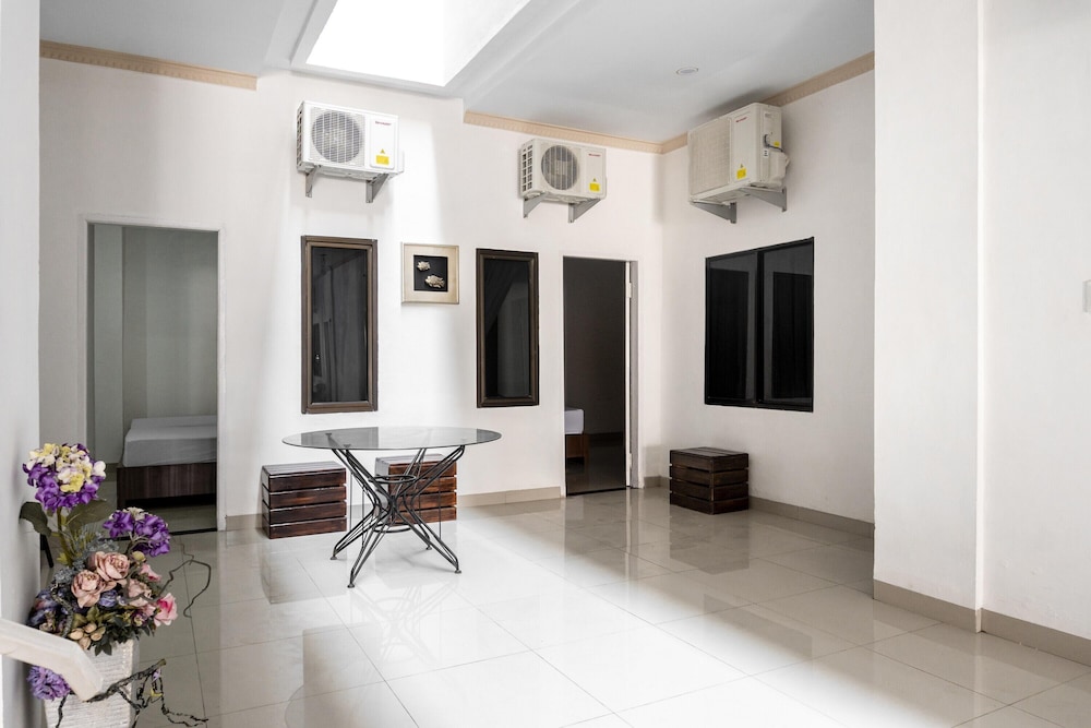 reddoorz syariah near stadion teladan medan