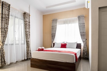 reddoorz syariah near stadion teladan medan