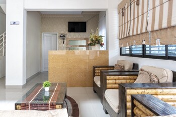 reddoorz syariah near stadion teladan medan