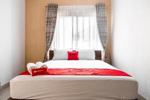 reddoorz syariah near stadion teladan medan