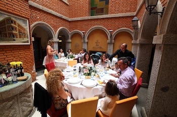 Hotel Rural Casona De Torres,In The City Center,3 star