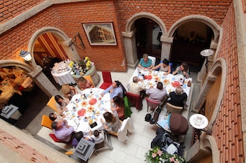 Hotel Rural Casona De Torres,In The City Center,3 star