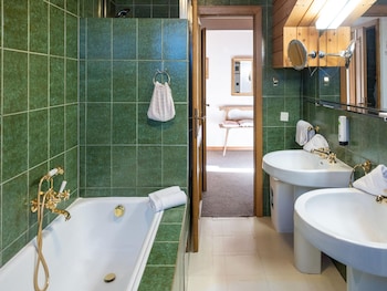 cozy apartment in bad kleinkirchheim with terrace