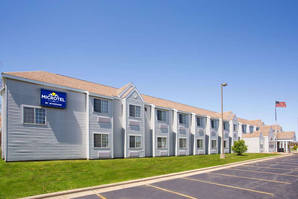 Microtel Inn By Wyndham Janesville