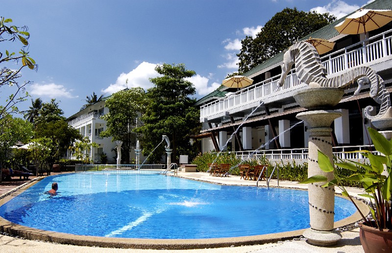 peace laguna resort and spa