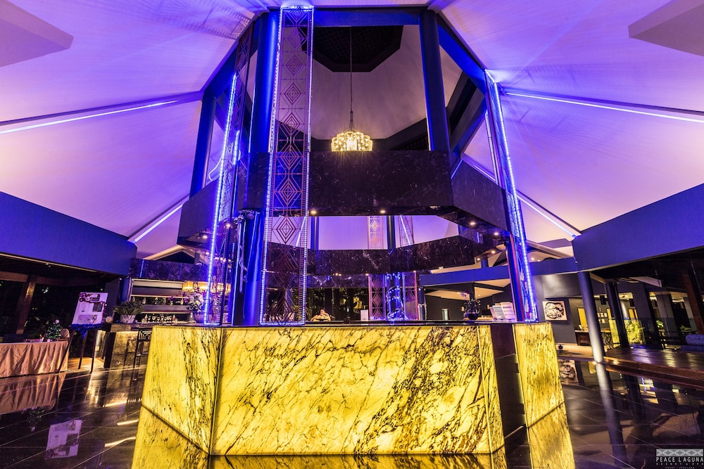 peace laguna resort and spa