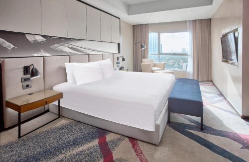 crowne plaza manila galleria by ihg