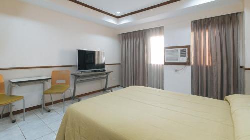 garden plaza hotel manila