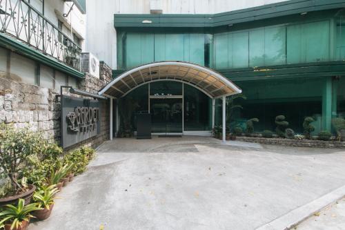 garden plaza hotel manila