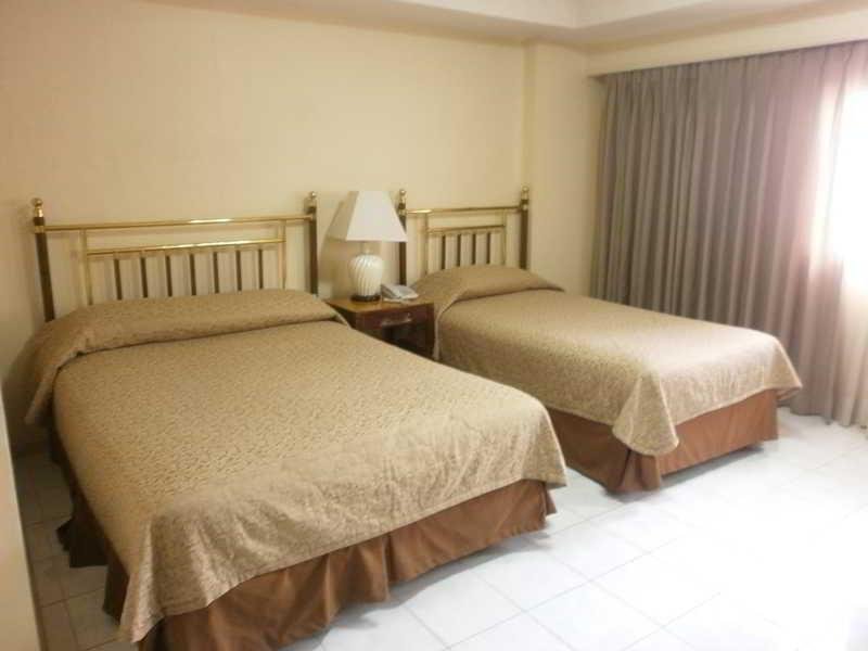garden plaza hotel manila