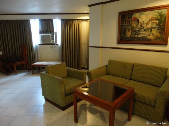 garden plaza hotel manila