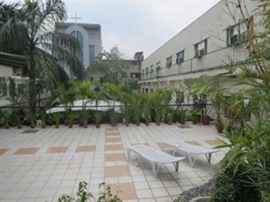 garden plaza hotel manila