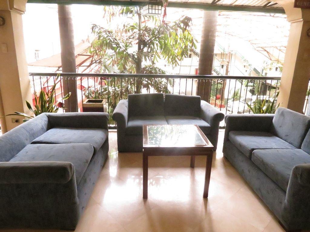 garden plaza hotel manila