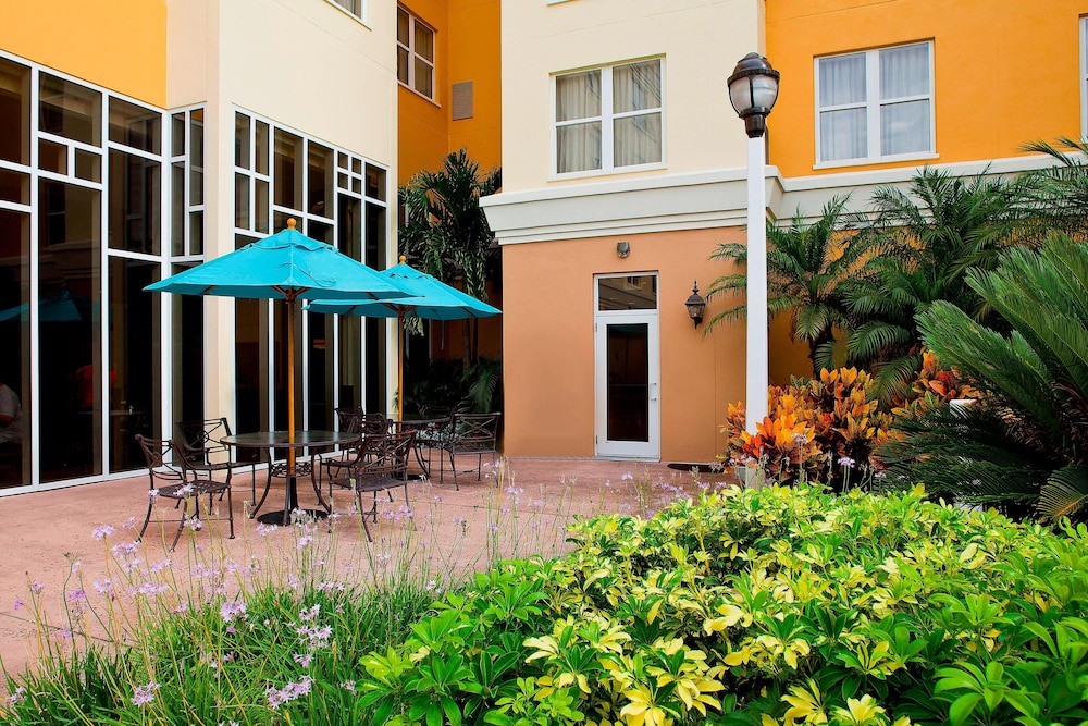 Residence Inn By Marriott Daytona Beach Speedway/Airport,Daytona Beach Shores>>Daytona Beach,3 star