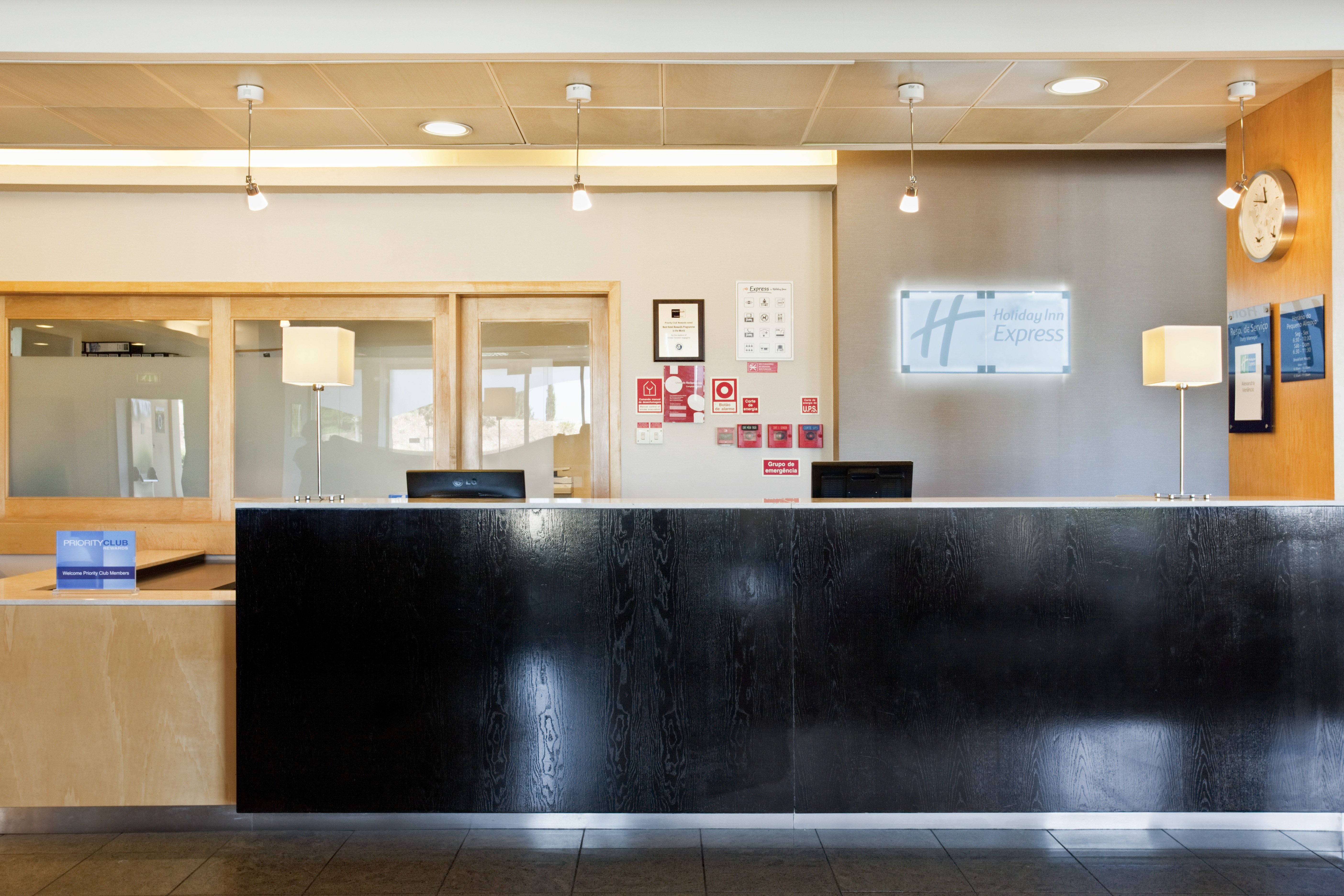 holiday inn express lisbon oeiras by ihg