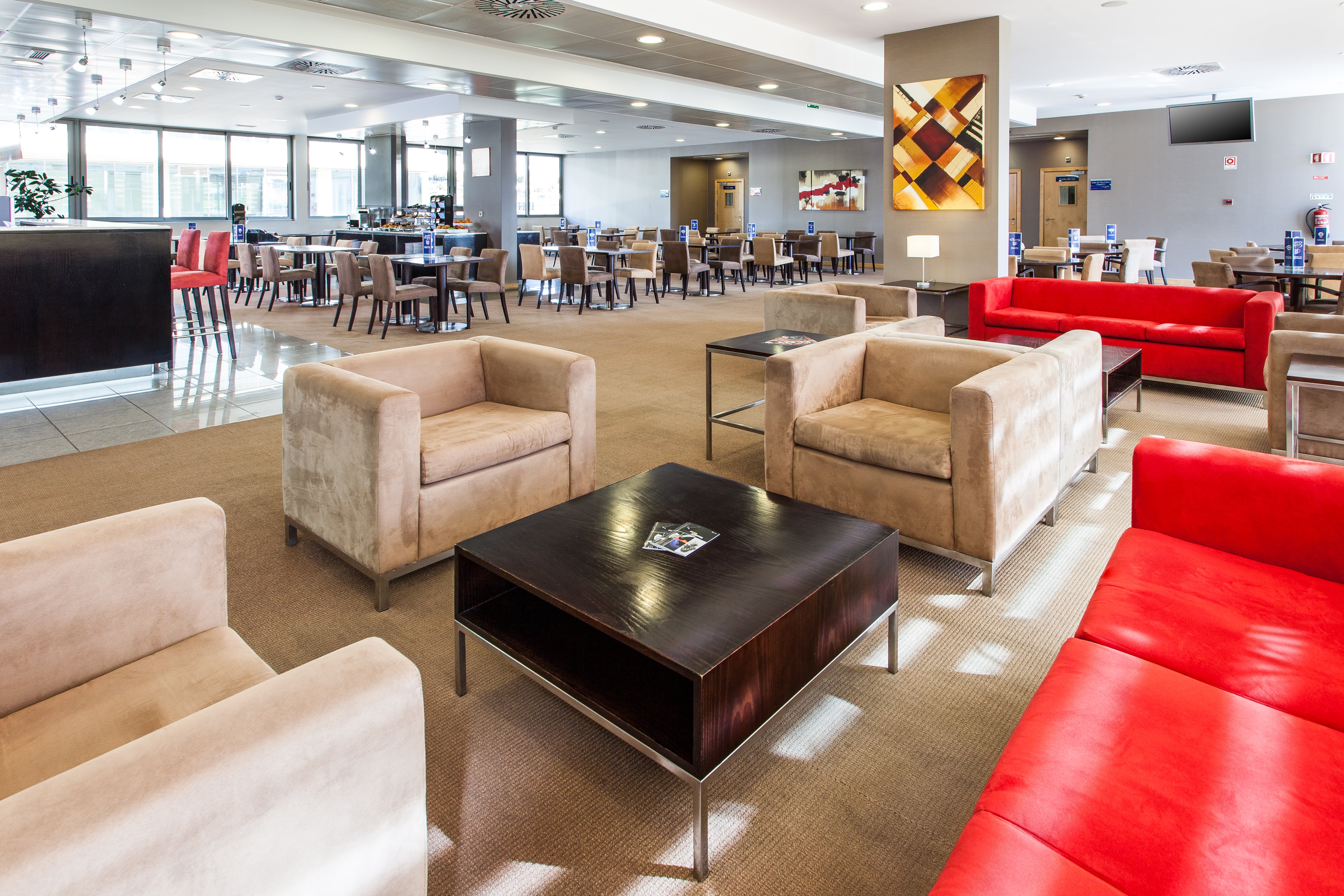 holiday inn express lisbon oeiras by ihg