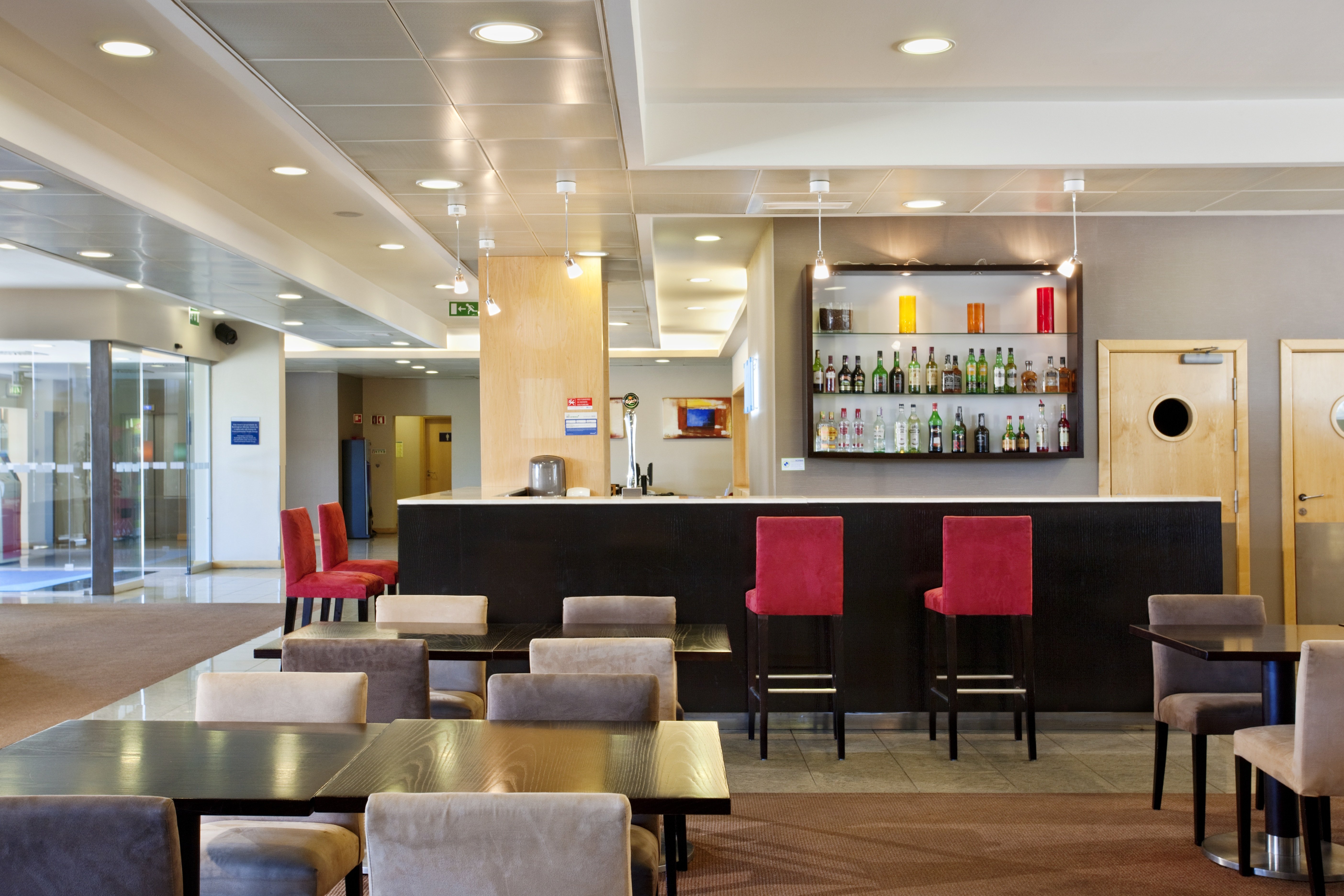holiday inn express lisbon oeiras by ihg