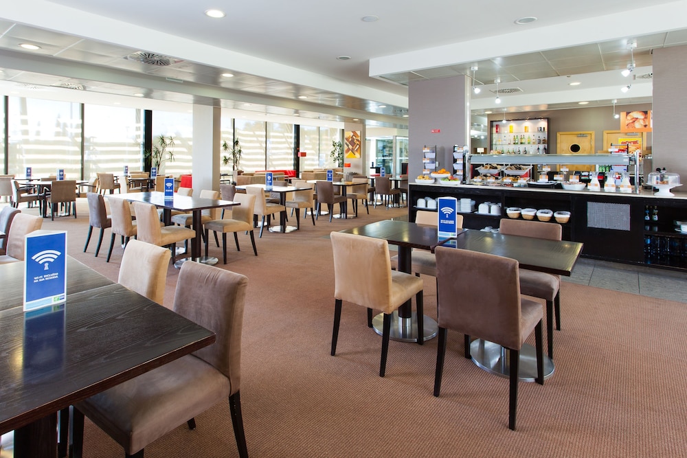 holiday inn express lisbon oeiras by ihg