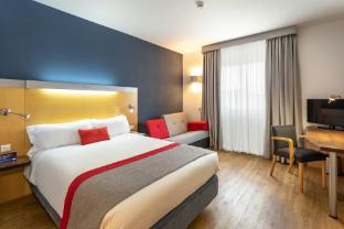 holiday inn express lisbon oeiras by ihg