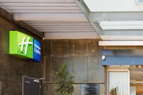 holiday inn express lisbon oeiras by ihg