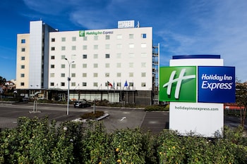 Holiday Inn Express Lisbon - Oeiras By Ihg,Lisbon>>Estoril Coast,3 star
